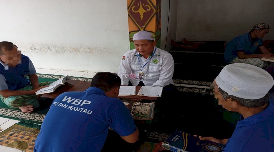 Rutan Rantau bersama Kemenag Kab. Tapin Gelar Pembinaan Baca Tulis Al-Qur’an bagi Warga Binaan