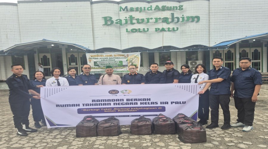 Berbagi Berkah Ramadan, Rutan Palu Salurkan 200 Paket Takjil ke Dua Masjid di Kota Palu