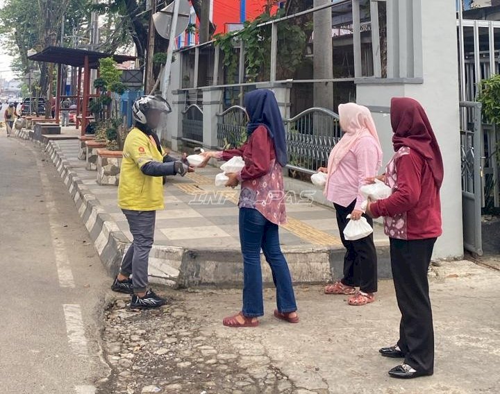 Lapas Perempuan Palembang Salurkan 86 Paket Bantuan kepada Masyarakat 