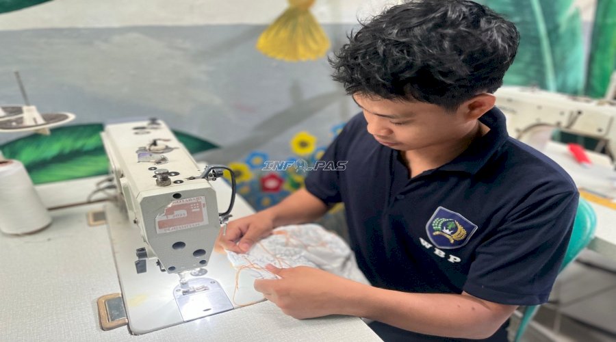 Produksi Sasirangan, Lapas Kotabaru Kembangkan Produk Unggulan UMKM
