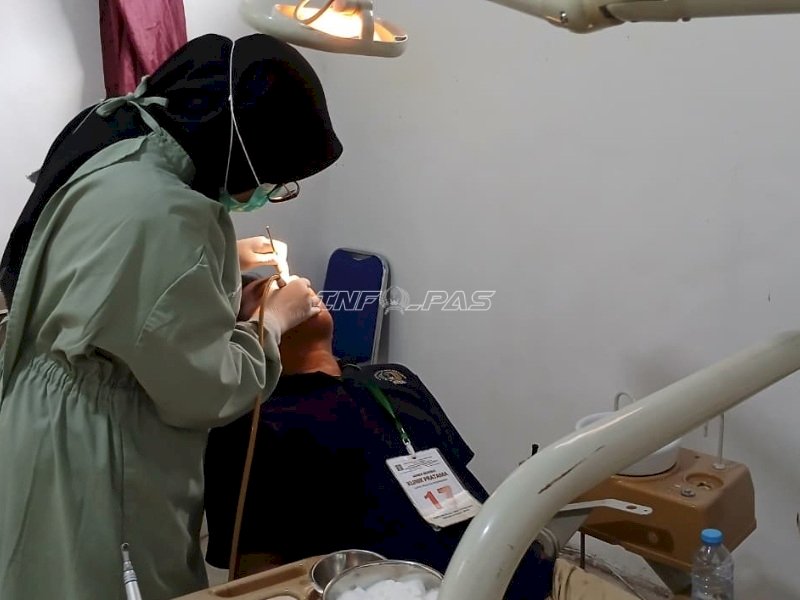 Lapas Banjarmasin Optimalkan Layanan Poli Gigi untuk Warga Binaan