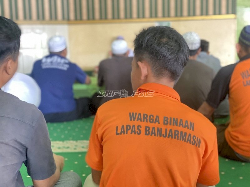 Pembelajaran Fikih Salat di Lapas Banjarmasin, Warga Binaan Diajak Hayati Makna Ibadah
