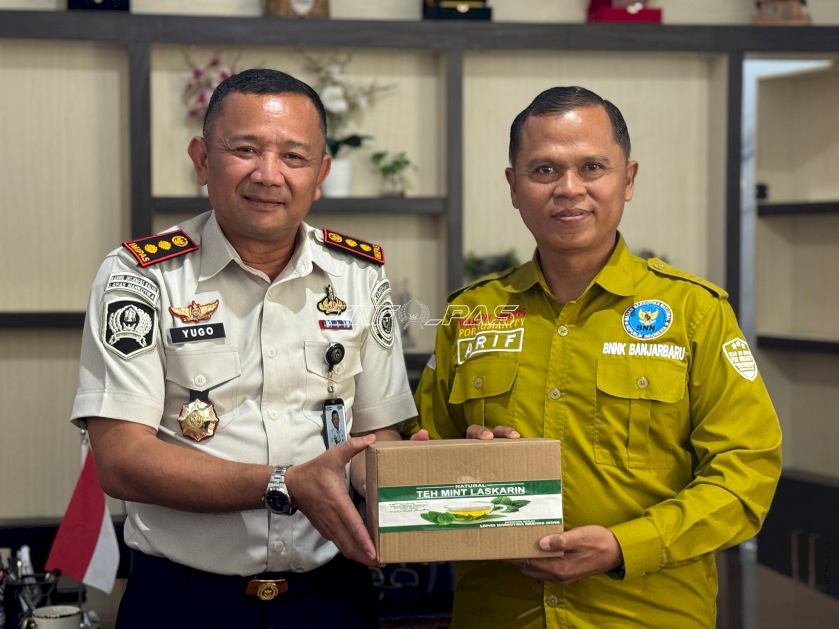 Lapas Narkotika Karang Intan Perkenalkan Hasil Karya Warga Binaan kepada BNNK Banjarbaru