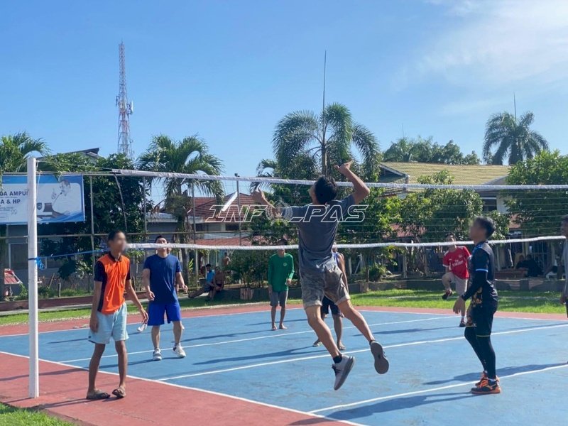 Lewat Voli, Warga Binaan Banjarmasin Bangun Disiplin dan Kebugaran