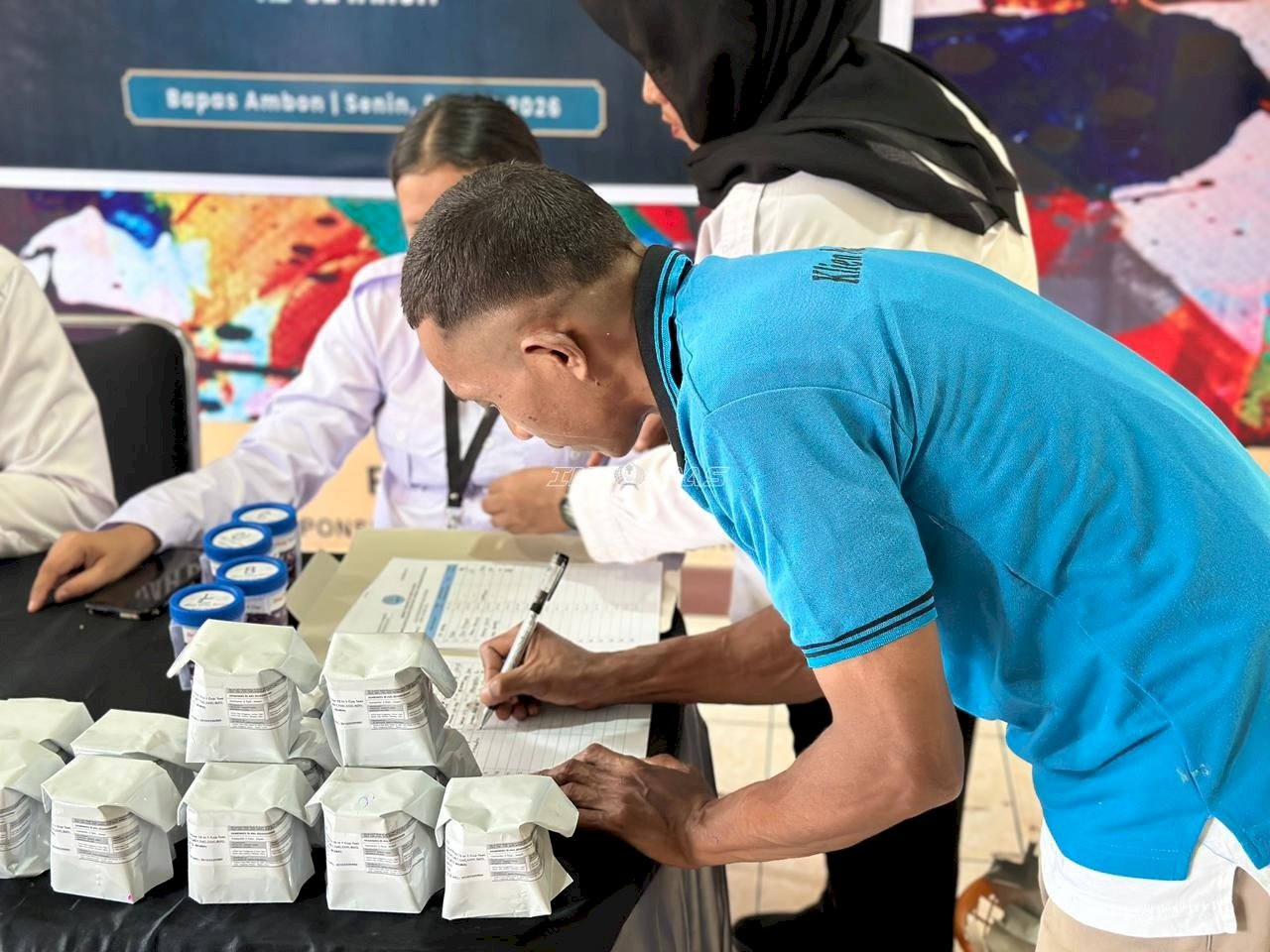 Bapas Ambon Gandeng BNN Maluku Gelar Tes Urine Sambut HBP Ke-62