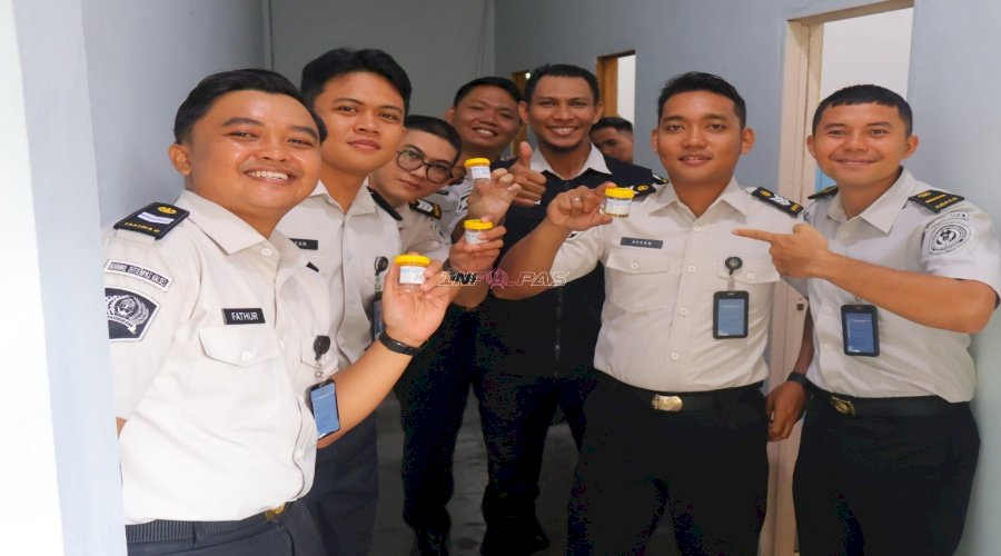 Komitmen Bersih dari Narkoba, Seluruh Petugas Kanwil Ditjenpas Kalsel Jalani Tes Urine