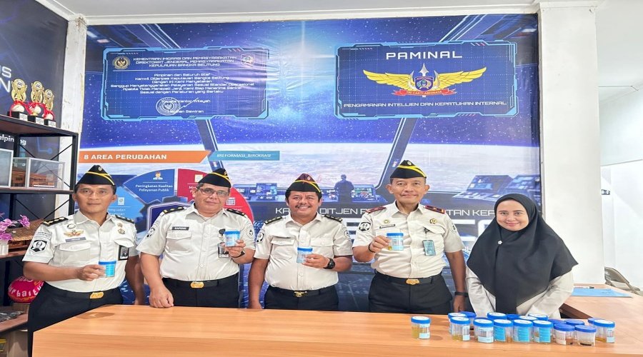  Pastikan Zero Narkoba, Kanwil Ditjenpas Kep. Babel Gelar Tes Urine Petugas