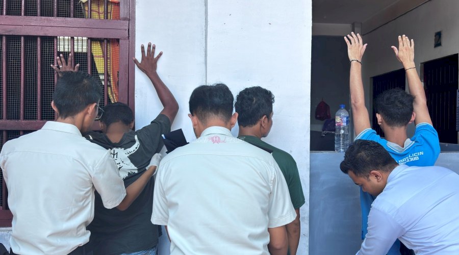 Tegaskan Komitmen Zero Halinar, Lapas Batulicin Gelar Razia dan Tes Urine bersama APH