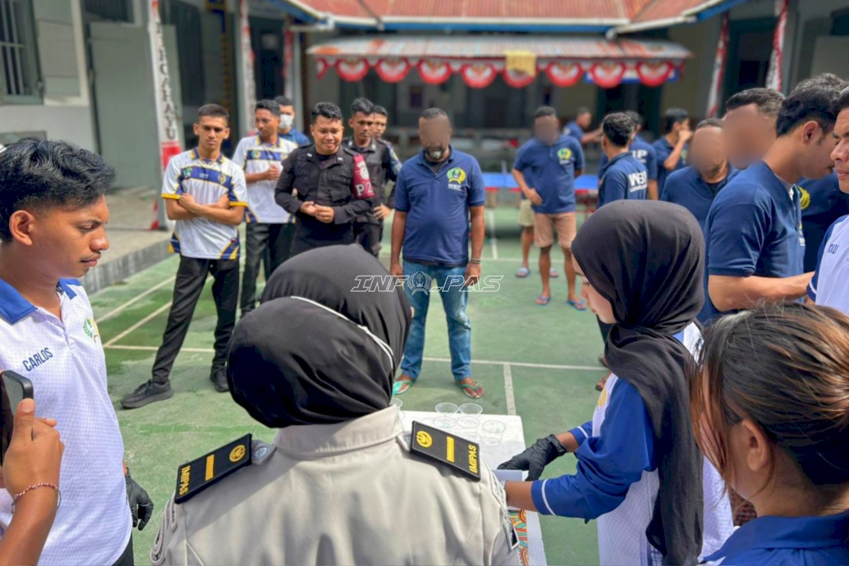 Perkuat Komitmen Zero Narkoba, Lapas Bandanaira Tes Urine Petugas dan Warga Binaan Jelang HBP ke-62