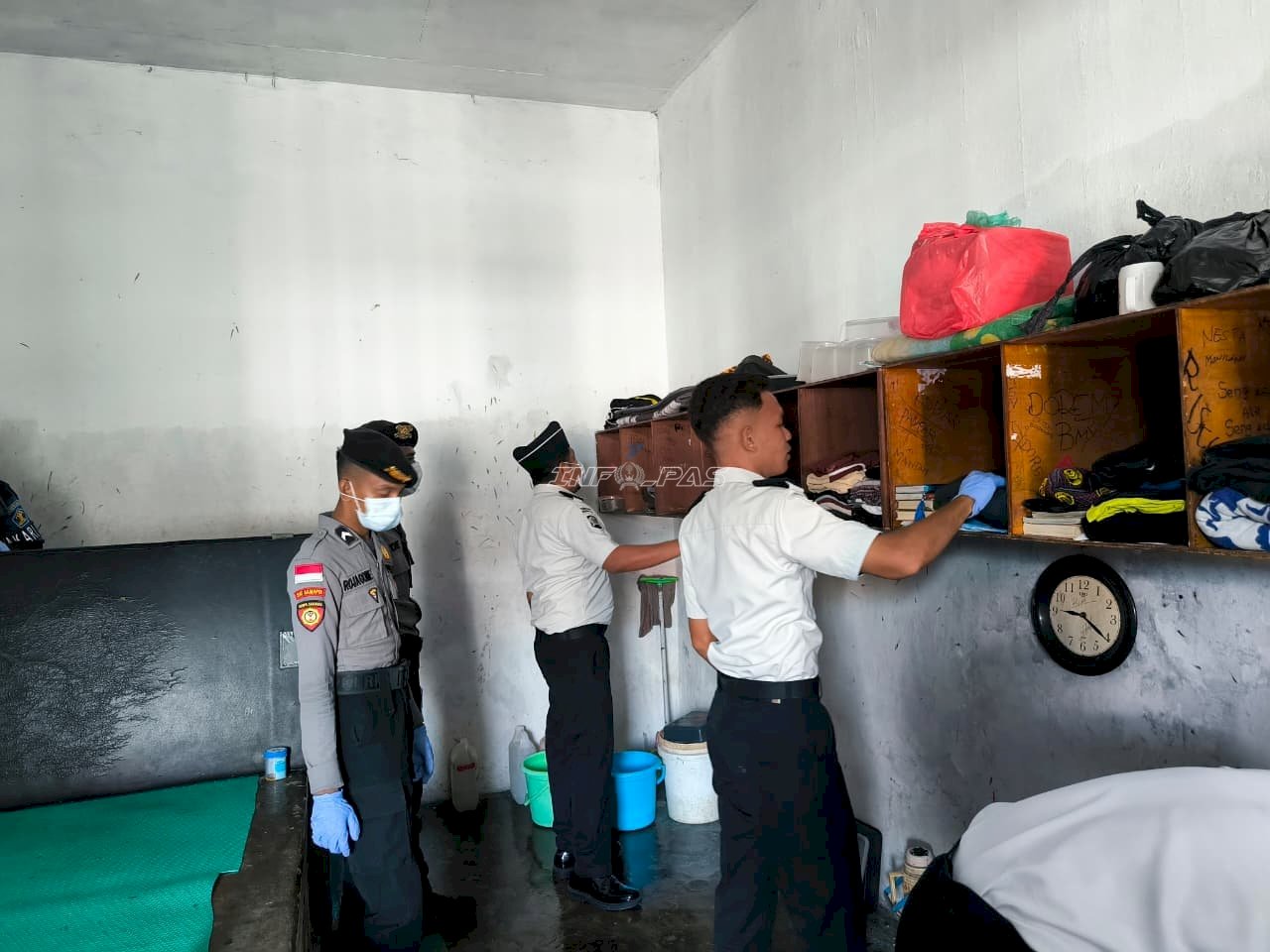 Jelang HBP Ke-62, Lapas Kalabahi Gandeng Polres Alor Razia Blok Hunian