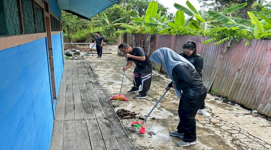 Peringati HBP Ke-62, Jajaran Rutan Marabahan Bersihkan TPA Miftahul Jannah