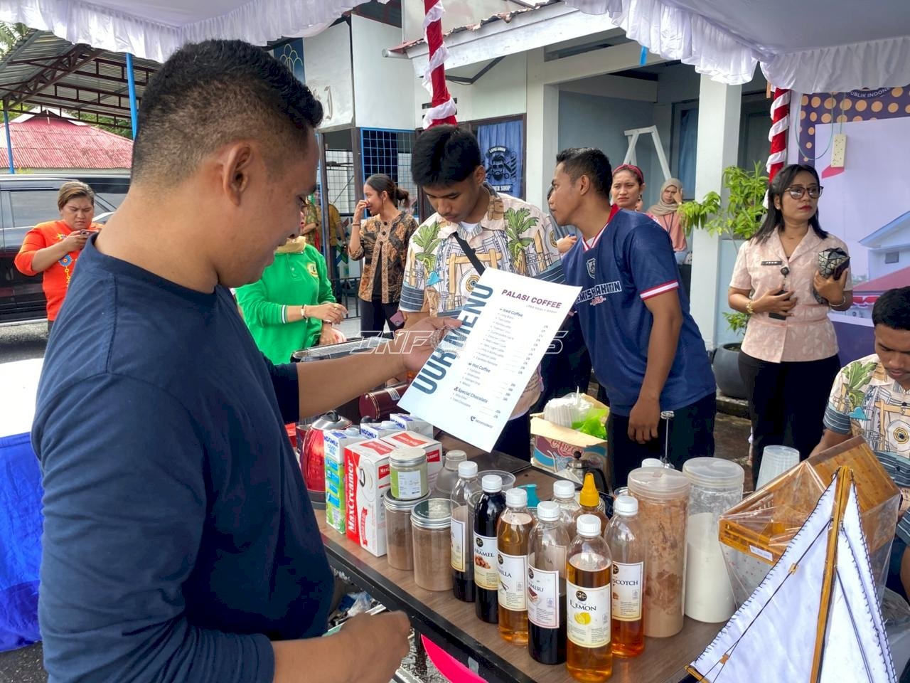 Kopi Palasi Racikan Anak Binaan LPKA Ambon Jadi Favorit di Bazar Kanwil Ditjenpas Maluku