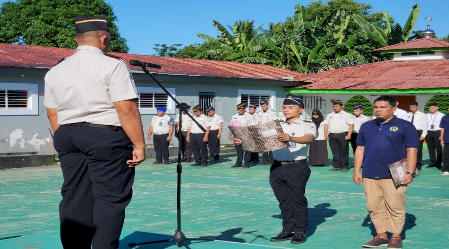 Petugas dan Warga Binaan Lapas Tual Deklarasi Perangi Narkotika dan HP Ilegal
