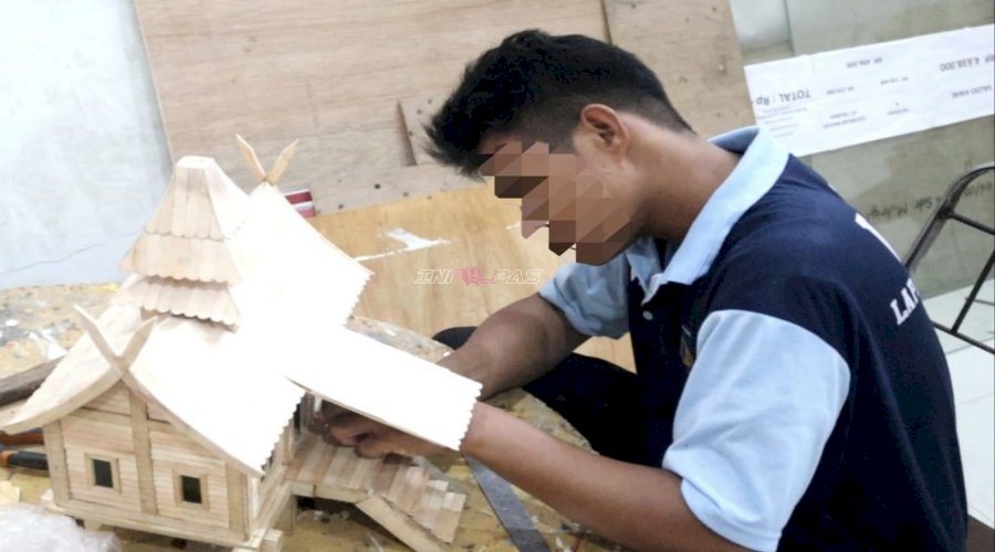 Lapas Batulicin Dorong Warga Binaan Produktif lewat Kerajinan Miniatur