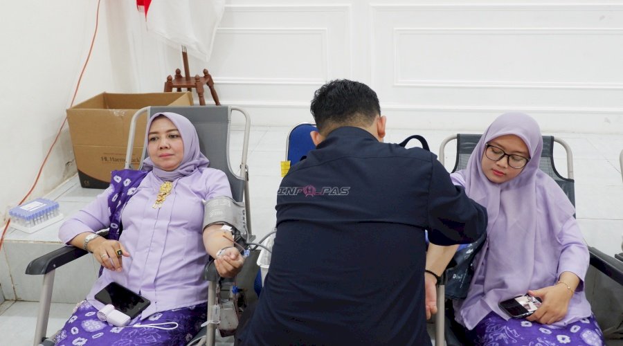 Aksi Kemanusiaan Warnai Peringatan HBP Ke-62, Petugas Lapas Perempuan Palembang Donorkan Darah bagi Sesama