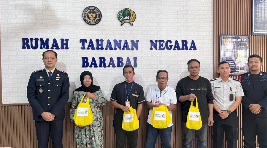 Peringati HBP Ke-62, Rutan Barabai Salurkan Bansos bagi Keluarga Warga Binaan