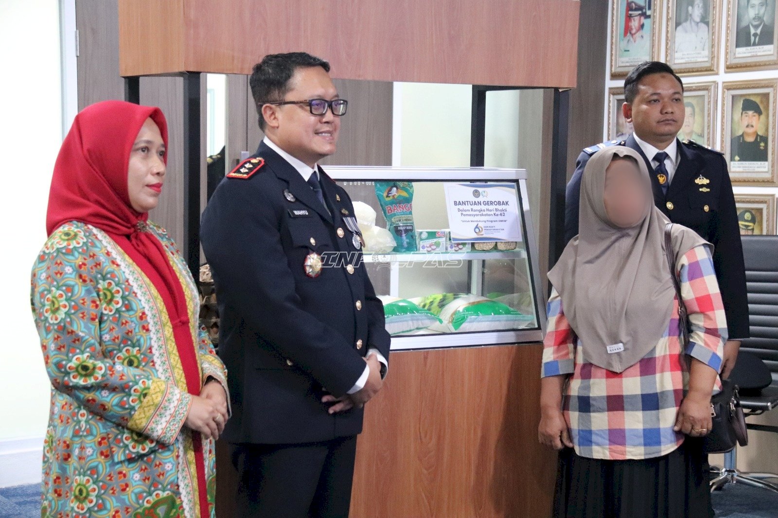 HBP Ke-62, Rutan Jakpus Salurkan Bansos dan Gerobak Usaha untuk Masyarakat dan Keluarga Warga Binaan