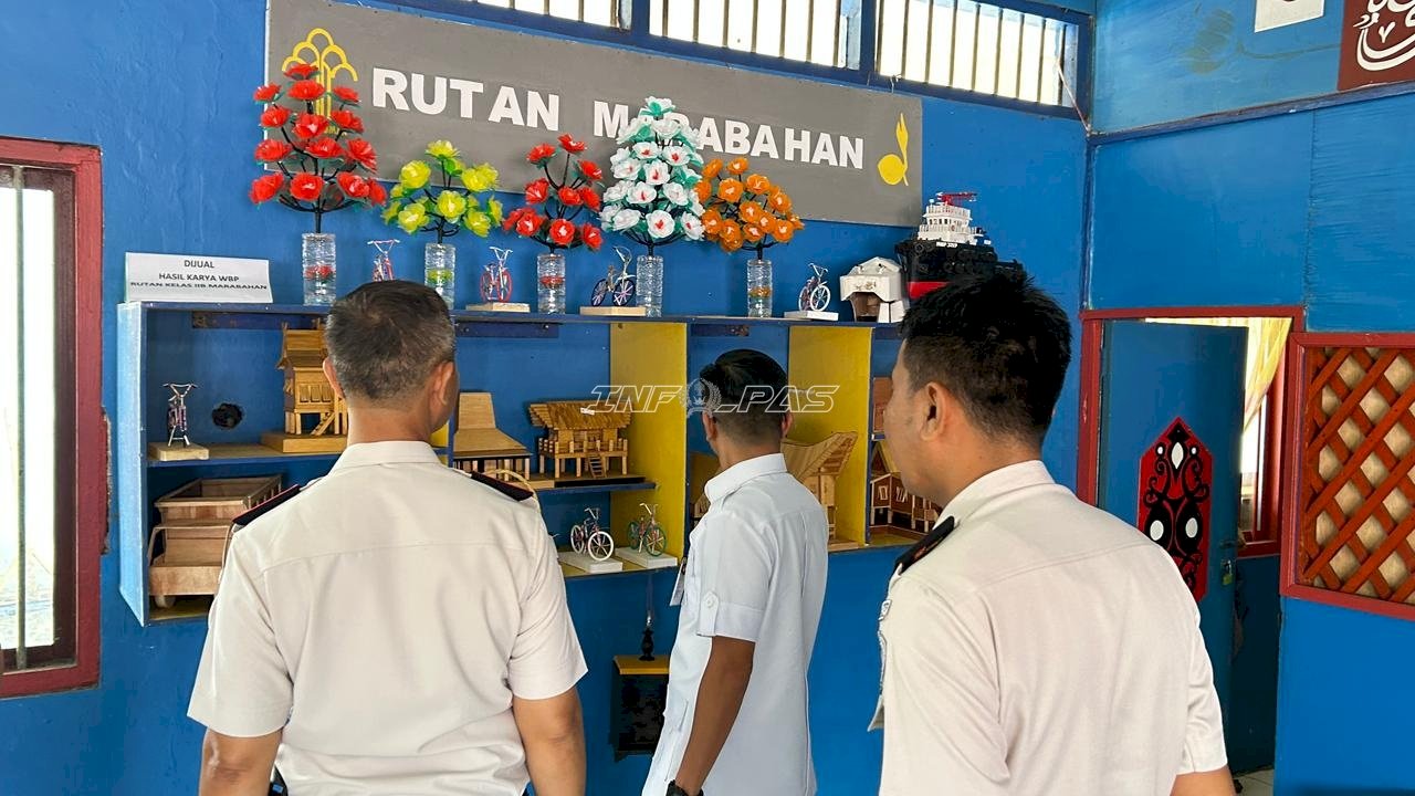 Rutan Marabahan Terima Kunjungan Diskoperindag, Dukung Pengembangan Produk Kerajinan Warga Binaan