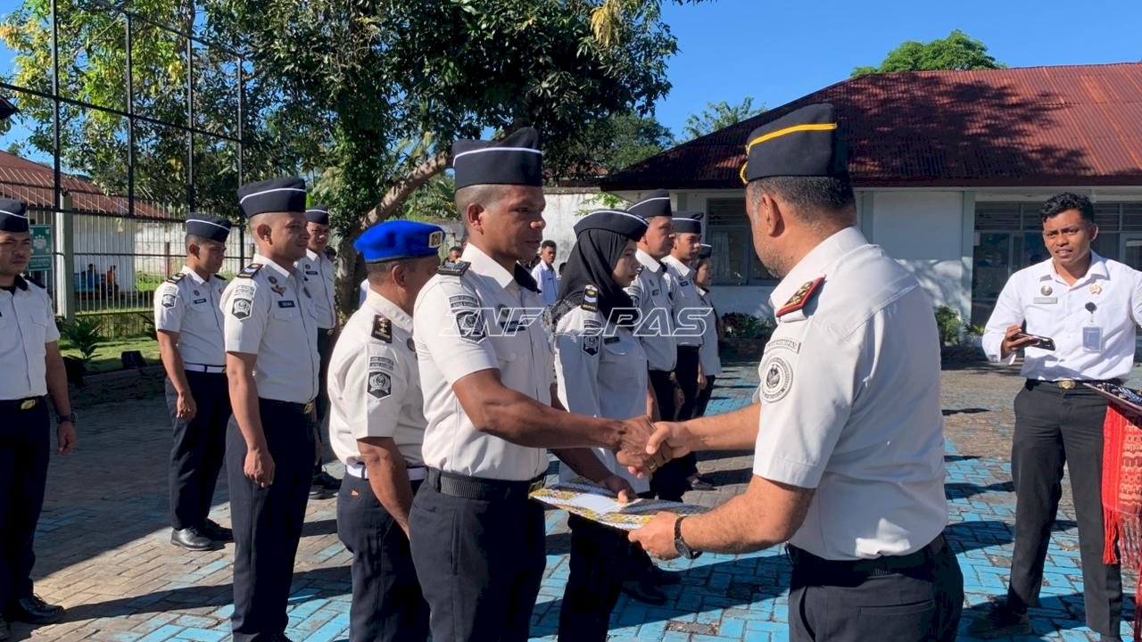 Kenaikan Pangkat 16 Pegawai Lapas Atambua, Momentum Perkuat Kinerja dan Disiplin