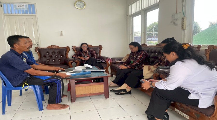 Ibadah Rohani Kristen Sentuh Hati Warga Binaan di Lapas Tanjung