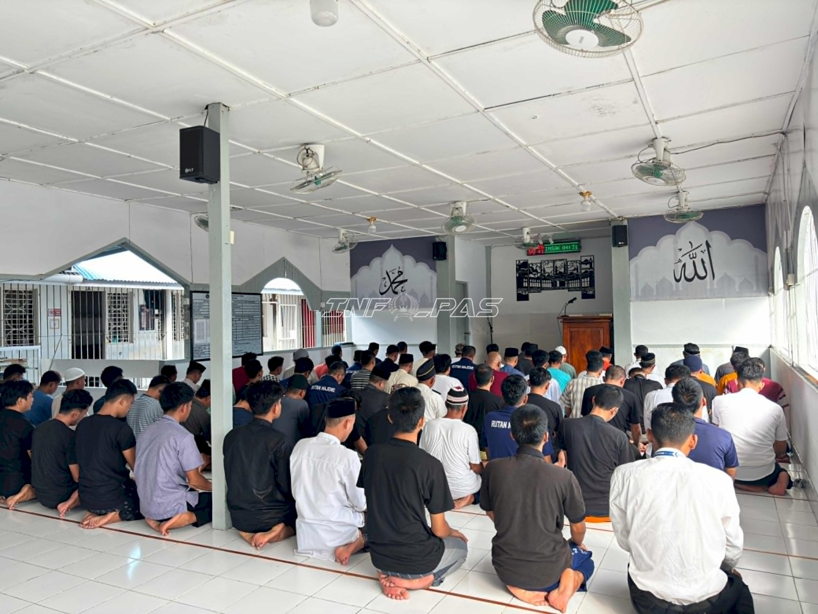 Salat Duha dan Zikir Bersama Warnai Pembinaan Spiritual di Rutan Majene