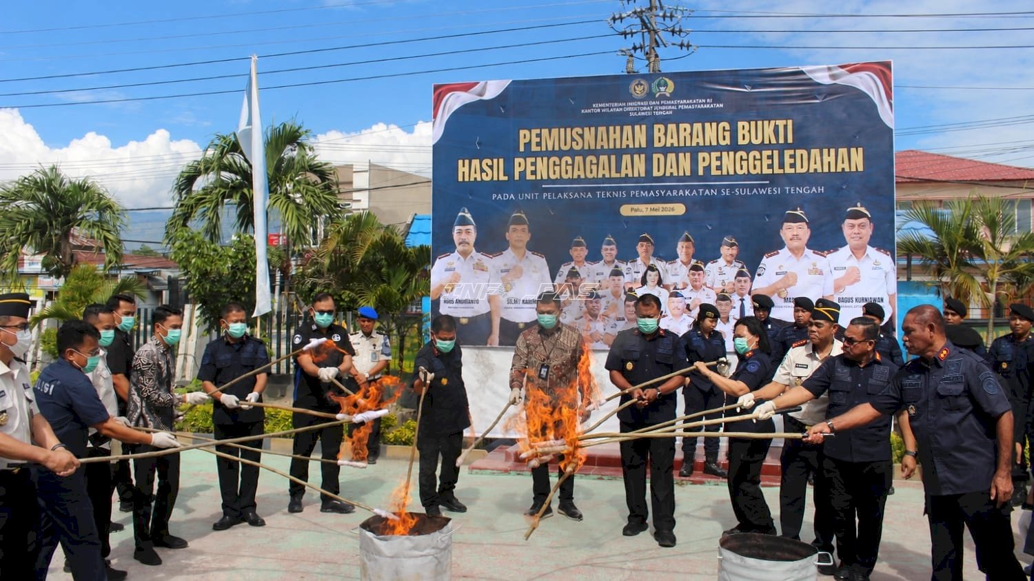 Komitmen Berantas Halinar, Kanwil Ditjenpas Sulteng Musnahkan Barang Terlarang Hasil Razia