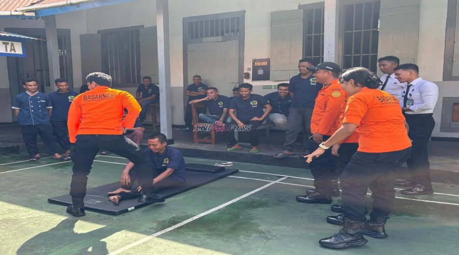 Gandeng Pos SAR Banda, Lapas Bandanaira Gelar Sosialisasi dan Simulasi Mitigasi Bencana Gempa Bumi