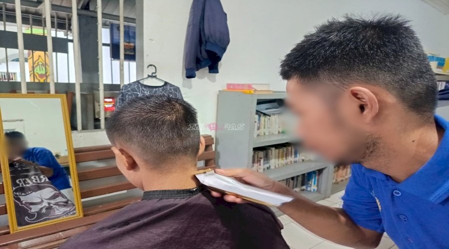 Rutan Rantau Bekali Warga Binaan dengan Pembinaan Kemandirian Pangkas Rambut