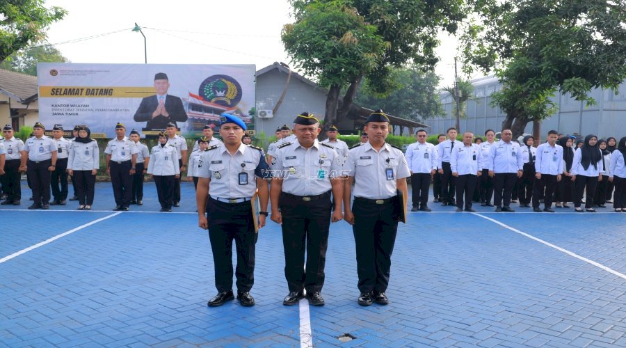 Gagalkan Penyelundupan Narkoba, Dua Petugas Lapas Pemuda Madiun Raih Penghargaan