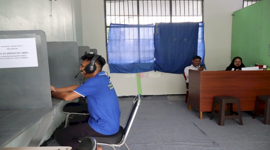 Optimalisasi Wartelsuspas, Lapas Ambon Tambah Perangkat Handphone untuk Layanan Video Call 