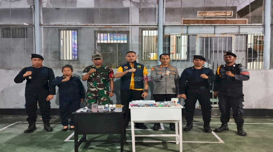 Sinergi bersama TNI-Polri, Lapas Wahai Gelar Razia Kamar Hunian dan Tes Urine Jelang Iduladha