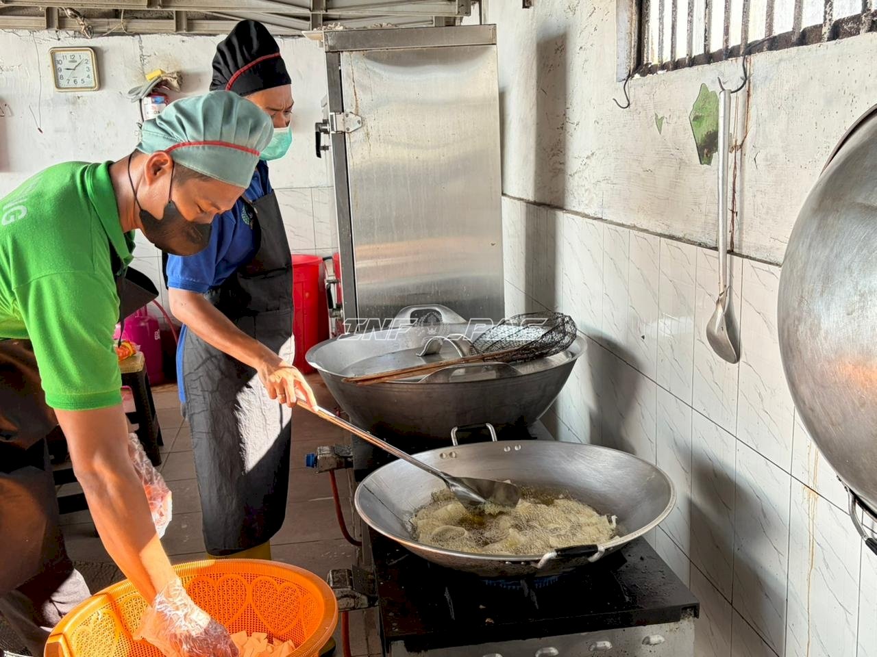 Rutan Rantau Asah Keterampilan Warga Binaan melalui Produksi Keripik Singkong