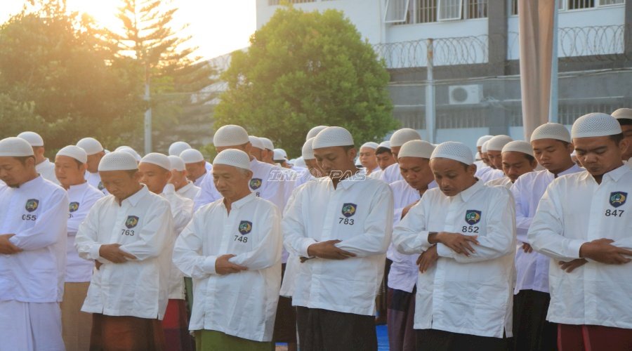 Kebersamaan Iduladha di Lapas Pemuda Madiun: Dari Salat Eid hingga Nyate Bareng