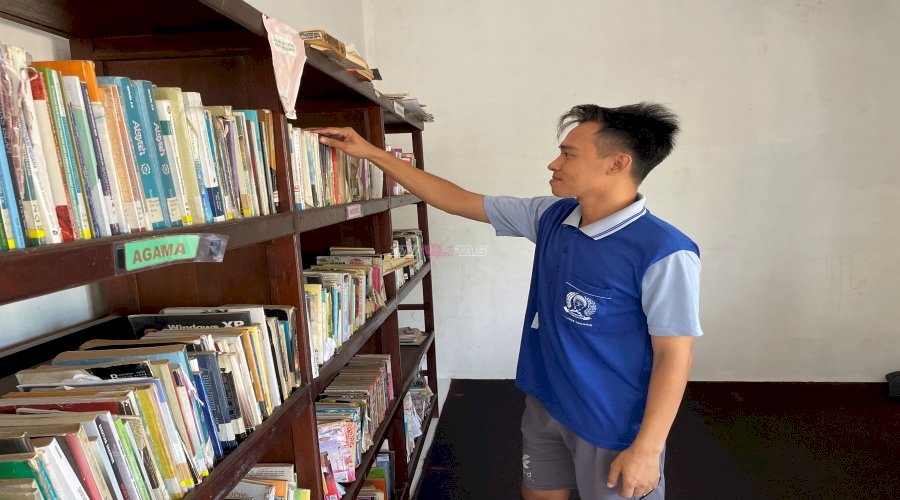 Dari Rak Buku ke Wawasan Baru, Warga Binaan Lapas Tanjung Aktif Membaca di Perpustakaan