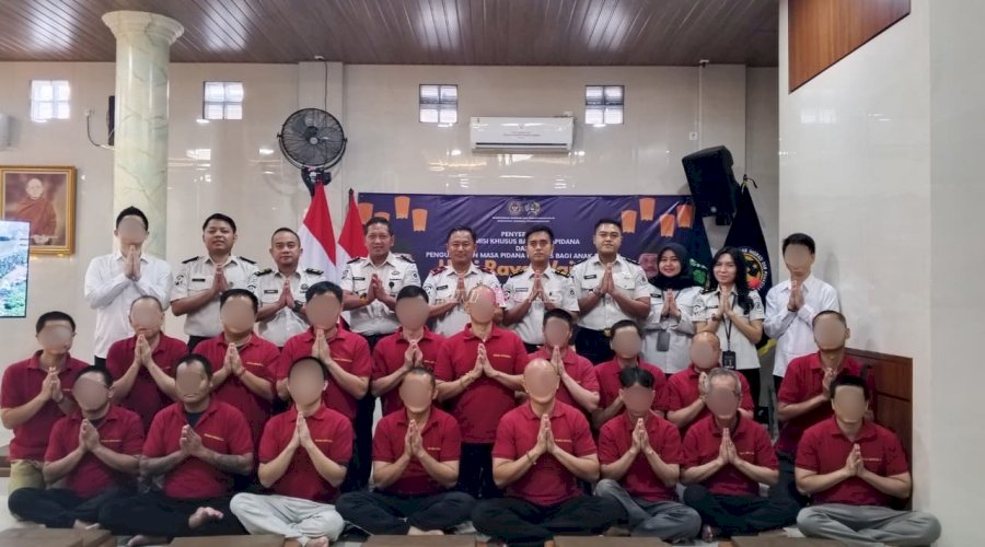 Puluhan Warga Binaan Lapas Kelas I Cipinang Terima RK Waisak, Wujud Pembinaan dan Perubahan Diri