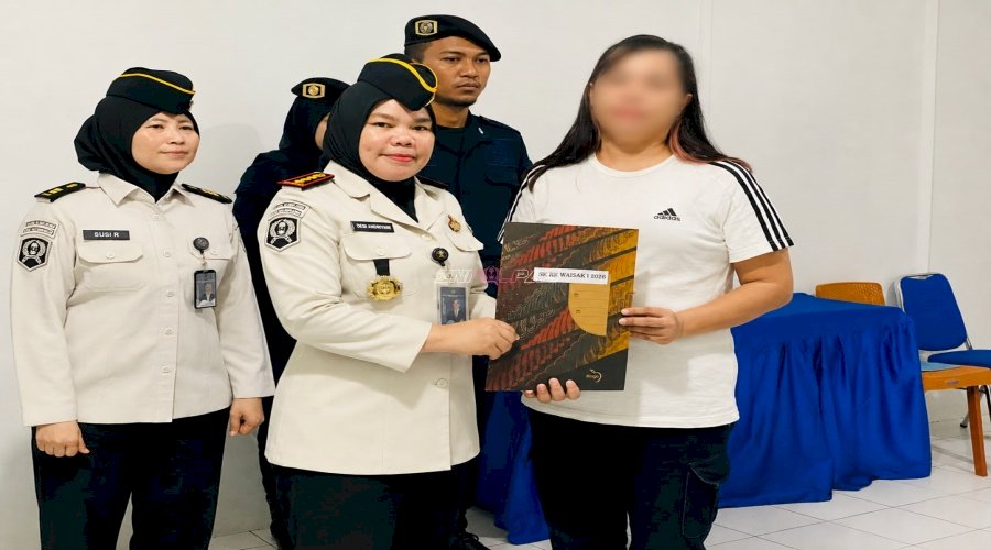 Tiga Warga Binaan Lapas Perempuan Palembang Terima RK Waisak 2026