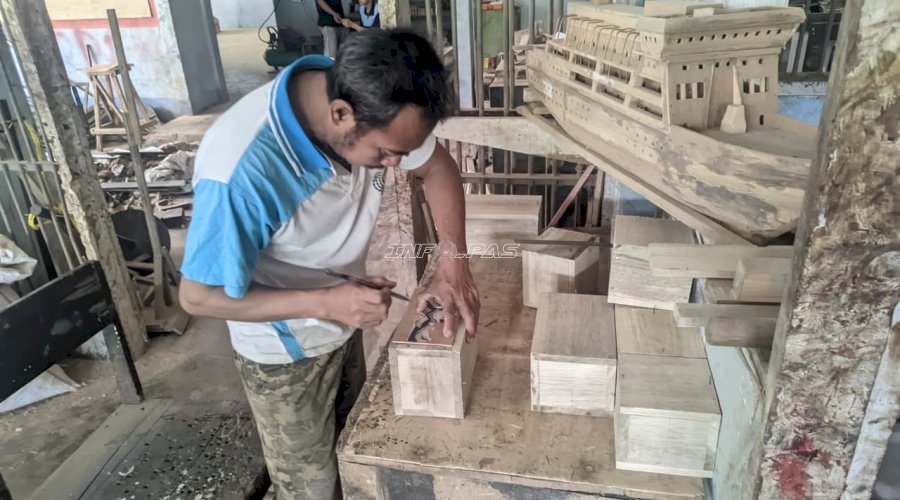 Lapas Tolitoli Dorong Kemandirian Warga Binaan lewat Program Pertukangan Kayu