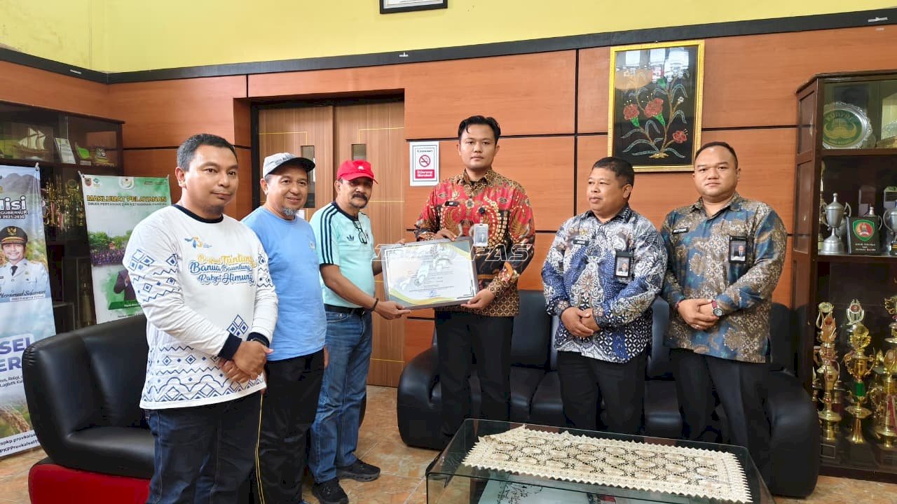 Lapas Banjarmasin Raih Sertifikat Prima 3, Selada Hidroponik Diakui Penuhi Standar Keamanan Pangan
