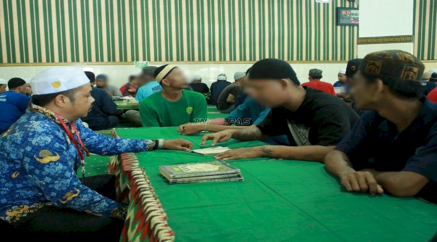 Sinergi dengan Kemenag, Warga Binaan Lapas Banjarmasin Dapat Pendampingan Tahsin Al-Qur'an