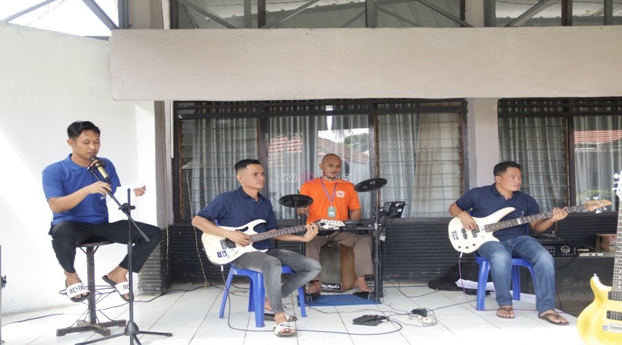 Rawana Band Meriahkan Layanan Kunjungan di Rutan Pelaihari