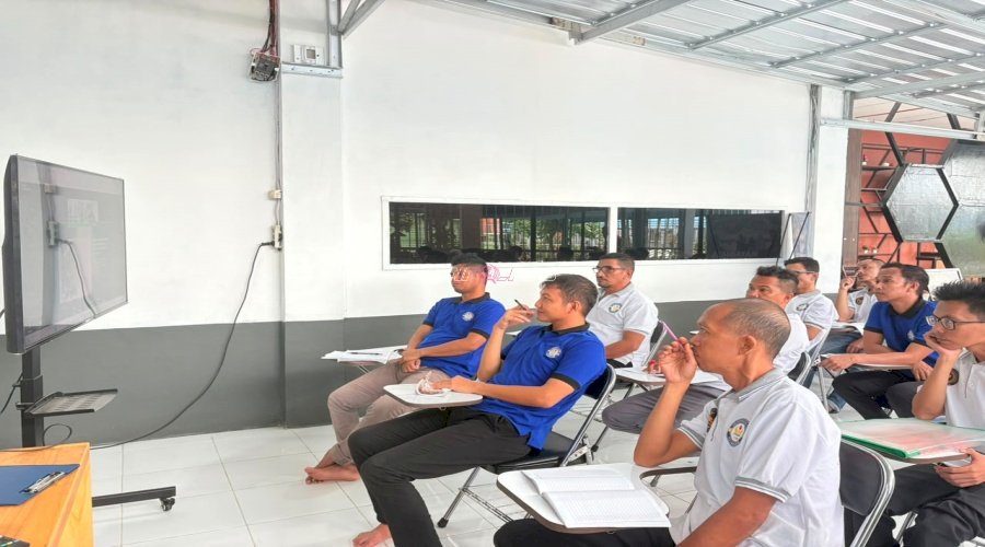 Warga Binaan Lapas Narkotika Karang Intan Antusias Pelajari Mata Kuliah Komunikasi Bisnis secara Virtual
