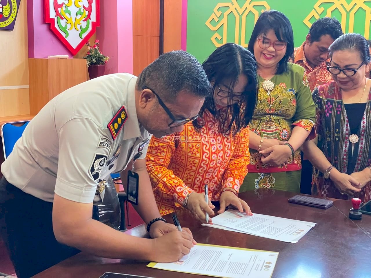 Perkuat Program Pembinaan, LPKA Palangka Raya Teken MoU dan PKS dengan IAKN