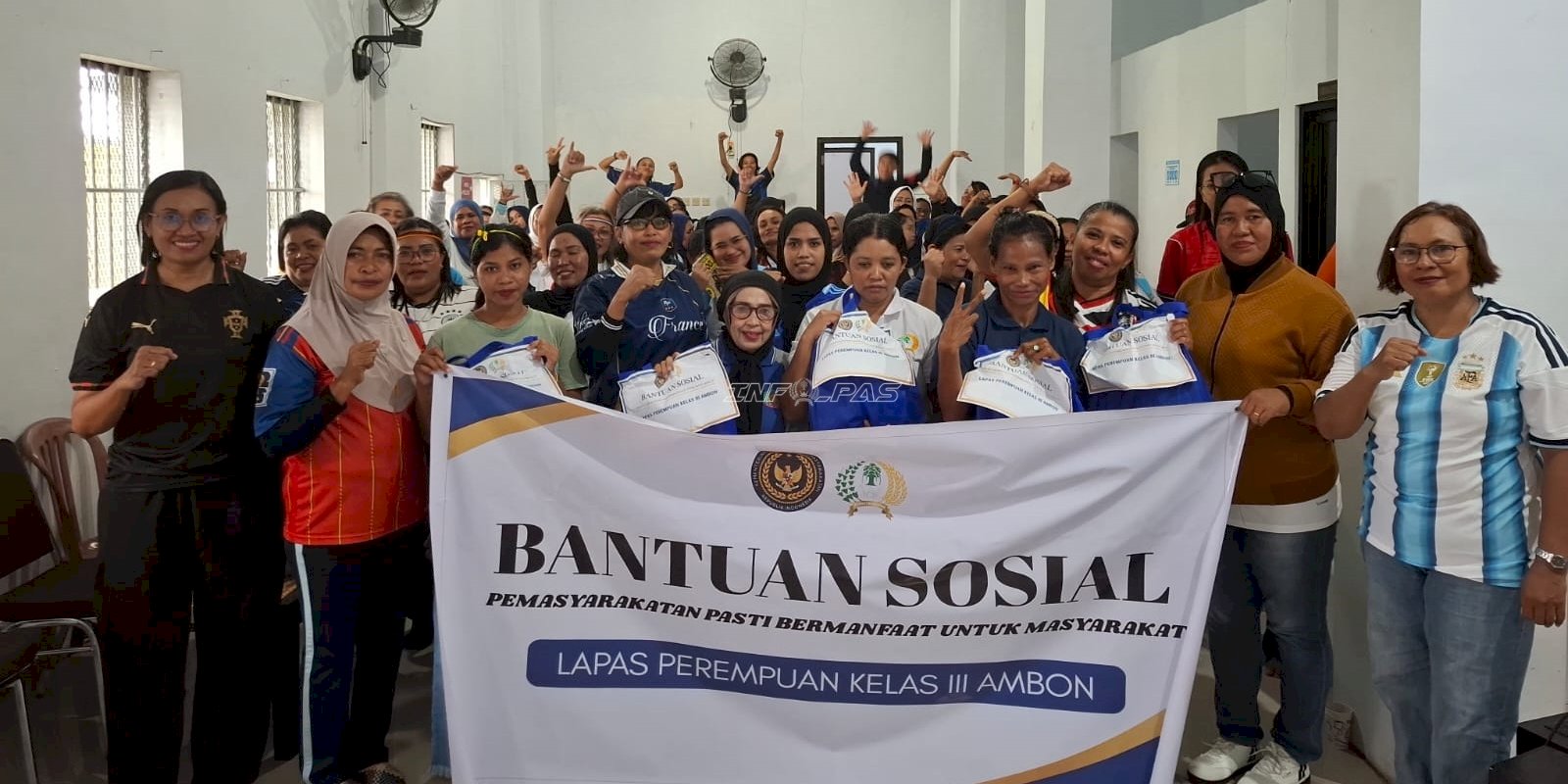 Kepedulian yang Menyentuh Hati, Bansos Lapas Perempuan Ambon Disambut Keharuan