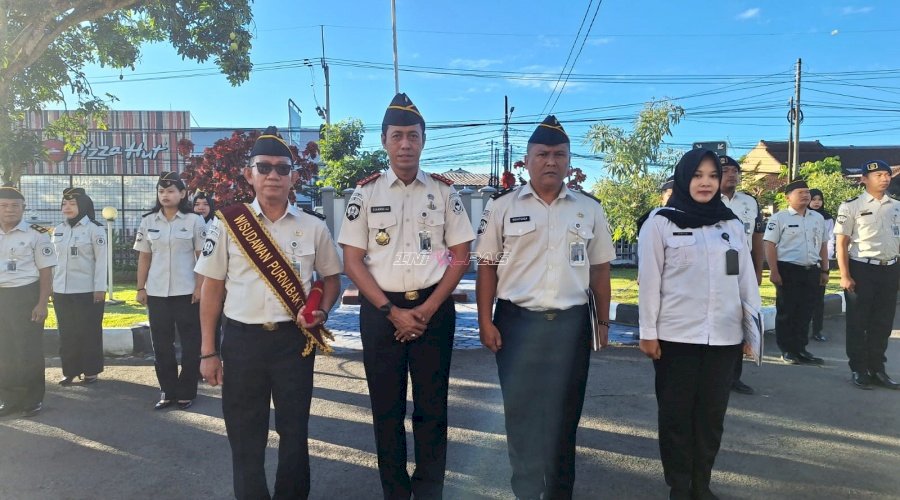 Lapas Kuningan Lepas Petugas Purnabakti dan Berikan Penghargaan kepada Petugas Berprestasi
