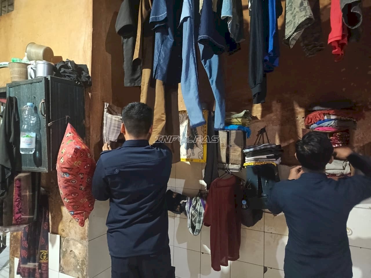 Penggeledahan Rutin Rutan Rantau Perkuat Deteksi Dini Gangguan Kamtib