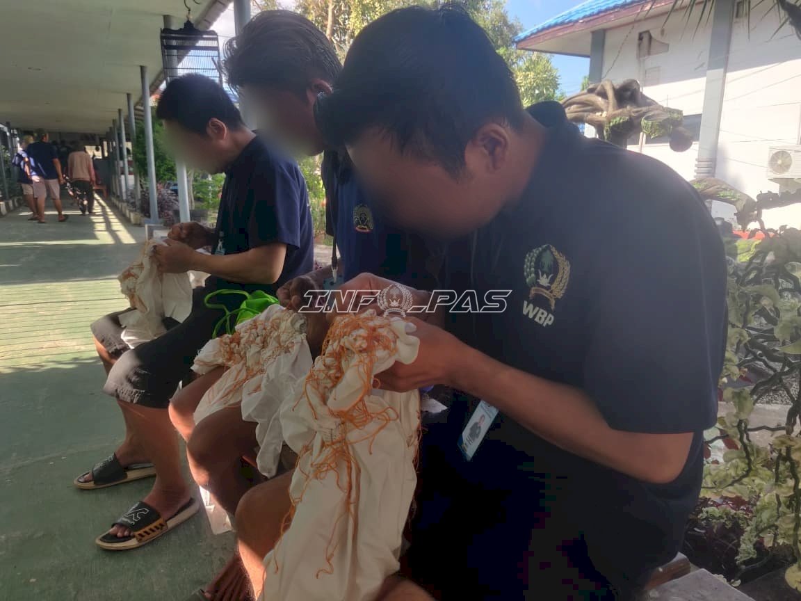 Warga Binaan Lapas Narkotika Karang Intan Asah Keterampilan Membatik Sasirangan