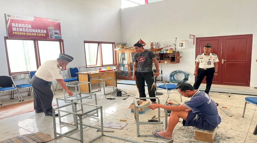 Kalapas Piru Dorong Inovasi Bengkel Kerja, Tingkatkan Produktivitas dan Kualitas Hasil Karya Warga Binaan