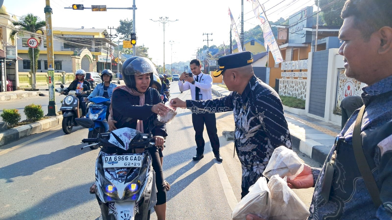 Jumat Berkah, Lapas Kotabaru Tebar Kepedulian Lewat Aksi Berbagi