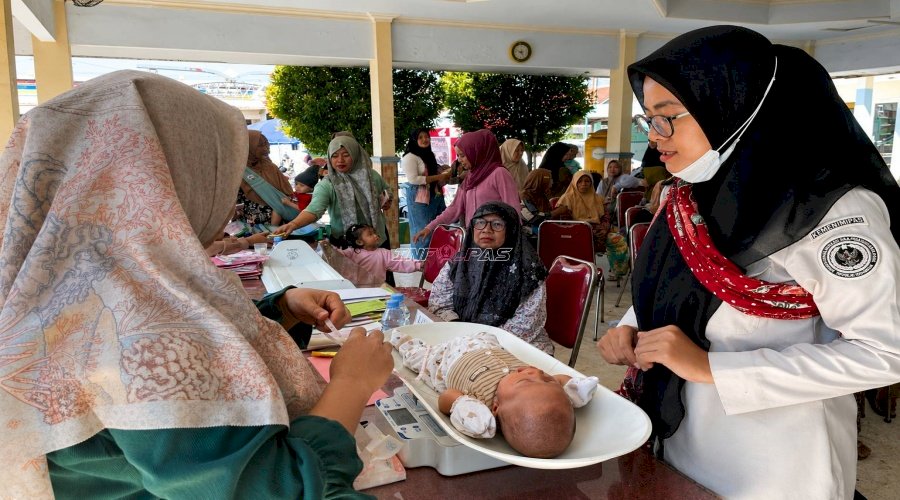 Meski Tinggal di Rutan, Dua Anak Bawaan Warga Binaan Rutan Perempuan Surabaya Tetap Rutin Ikut Posyandu