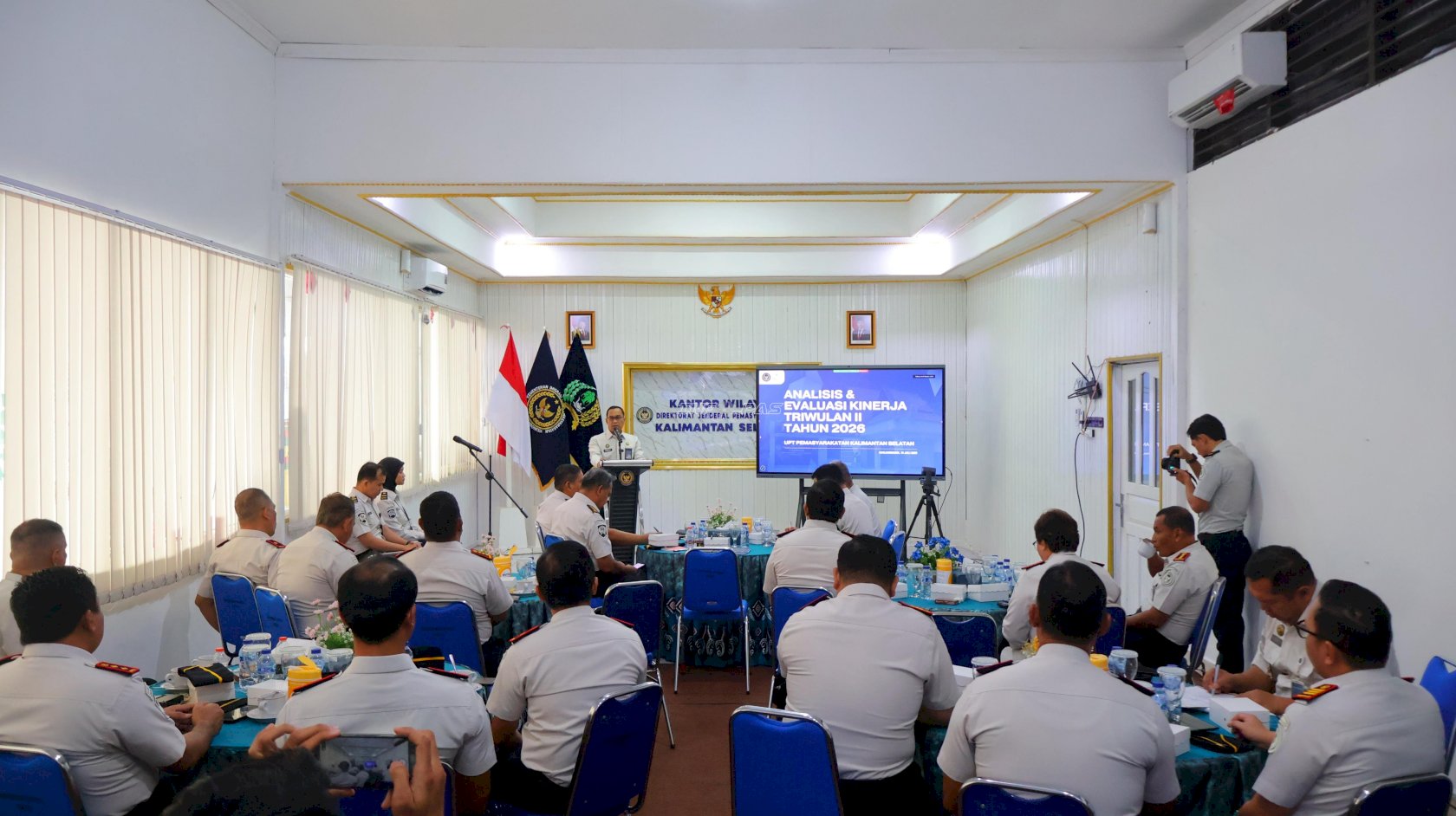 Anev Triwulan II, Kakanwil Ditjenpas Kalsel Dorong UPT Tingkatkan Kinerja